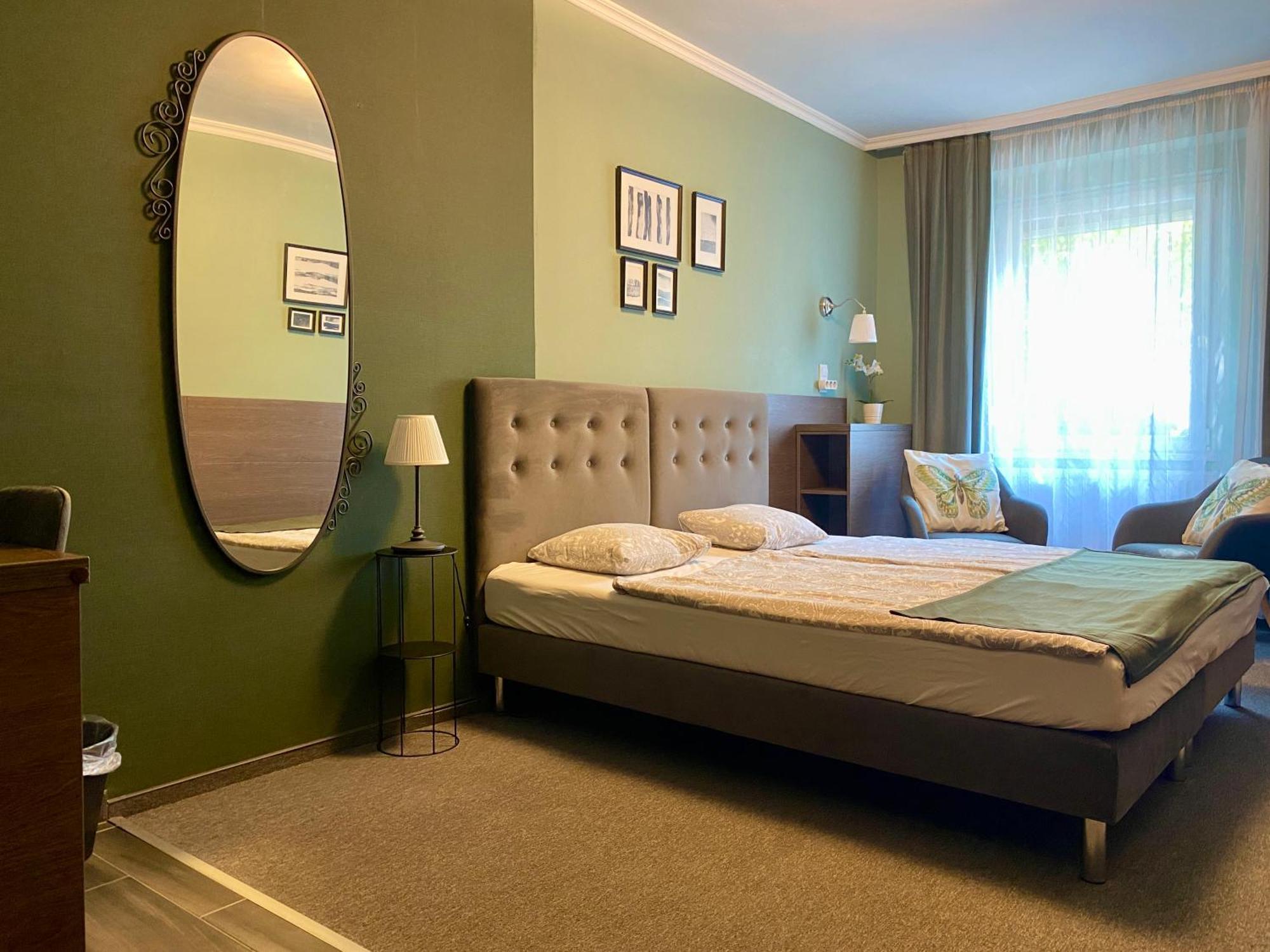 Bellevue Vendégházak Vác Esterno foto